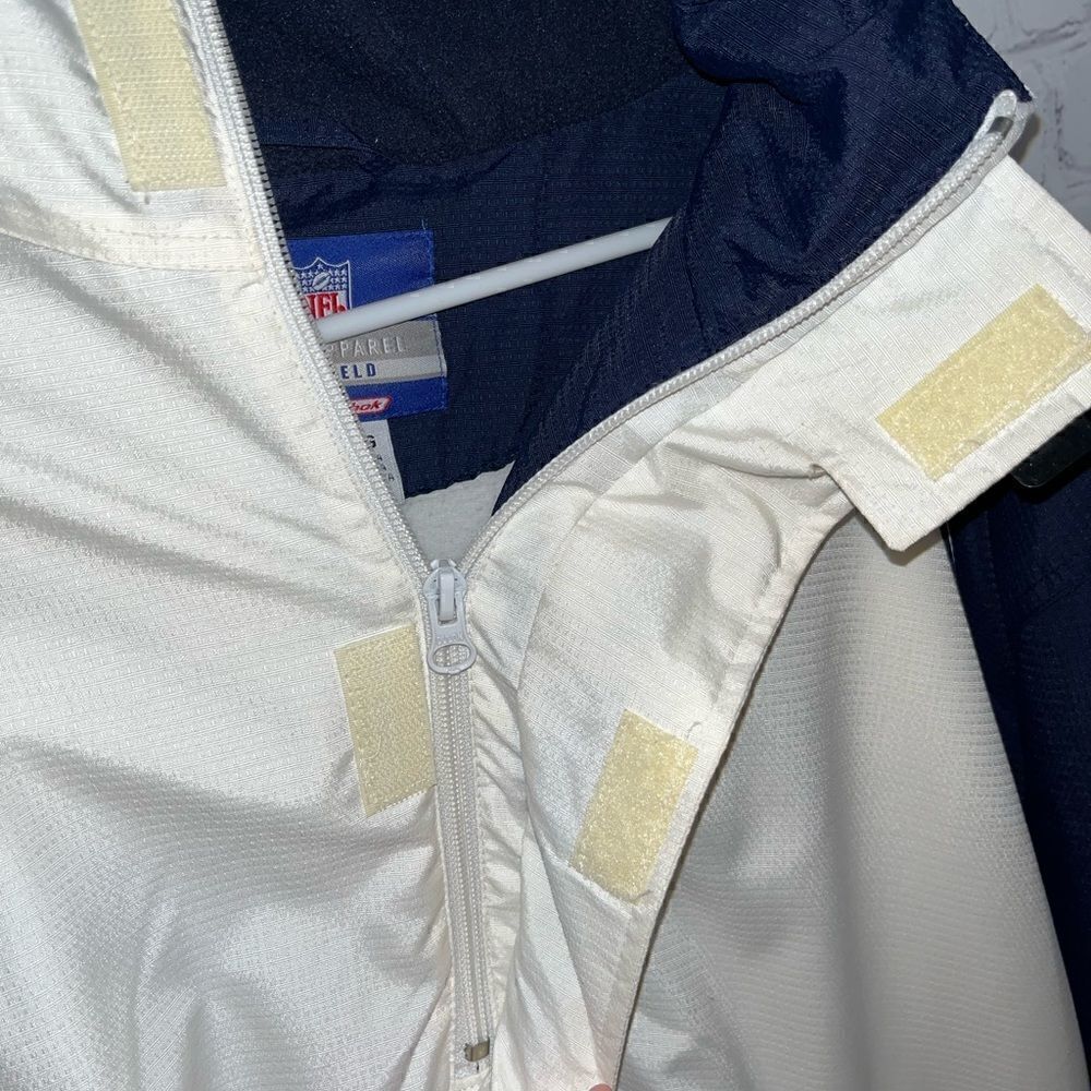 Dallas Cowboys Men Pullover Jacket - Picture 7 of 12